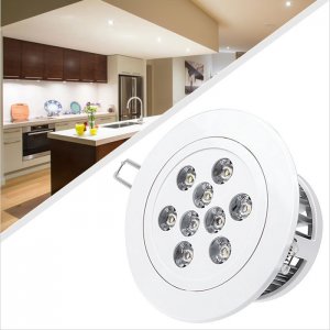 LED Recessed Light Fixture - Aimable - 80 Watt Equivalent - 5.6" - 920 Lumens